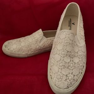 American Eagle Cream Lace Slip Ons